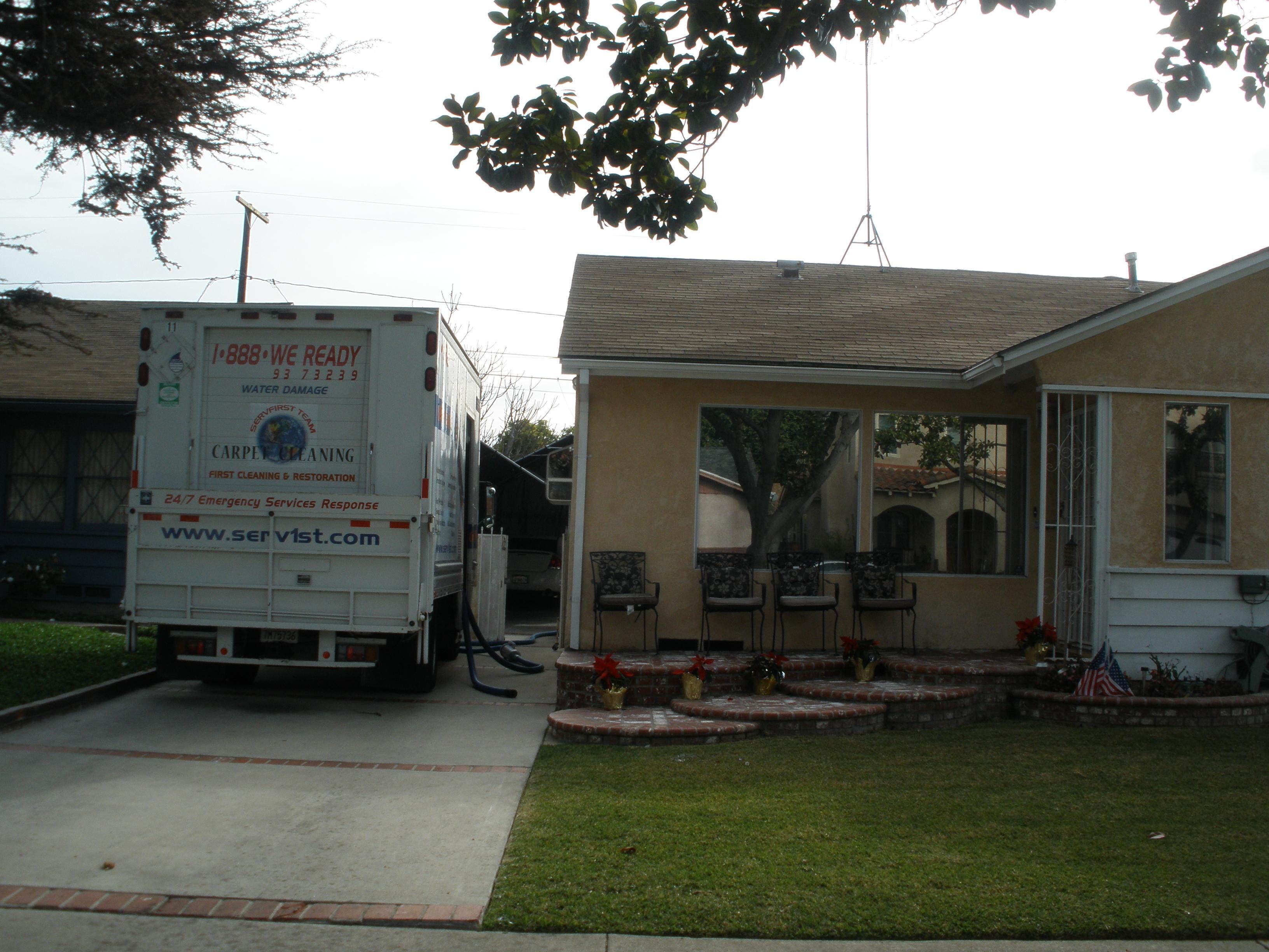 Long Beach water damage (Residential