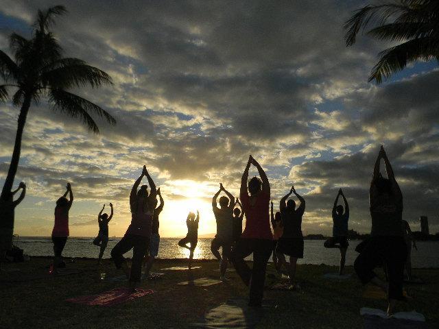 Beach - Sunset Yoga Hawaii - ala moana