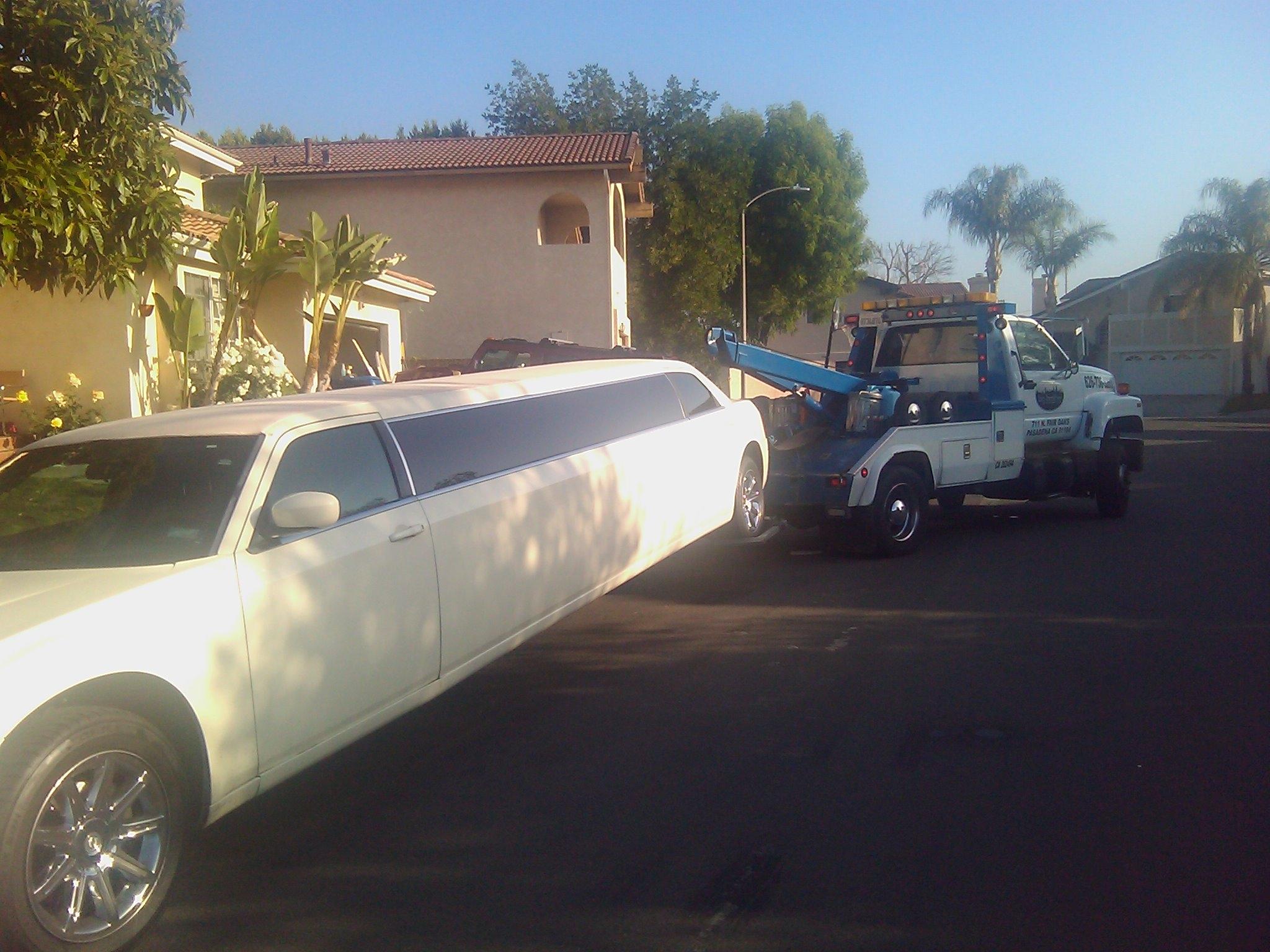 towing limo