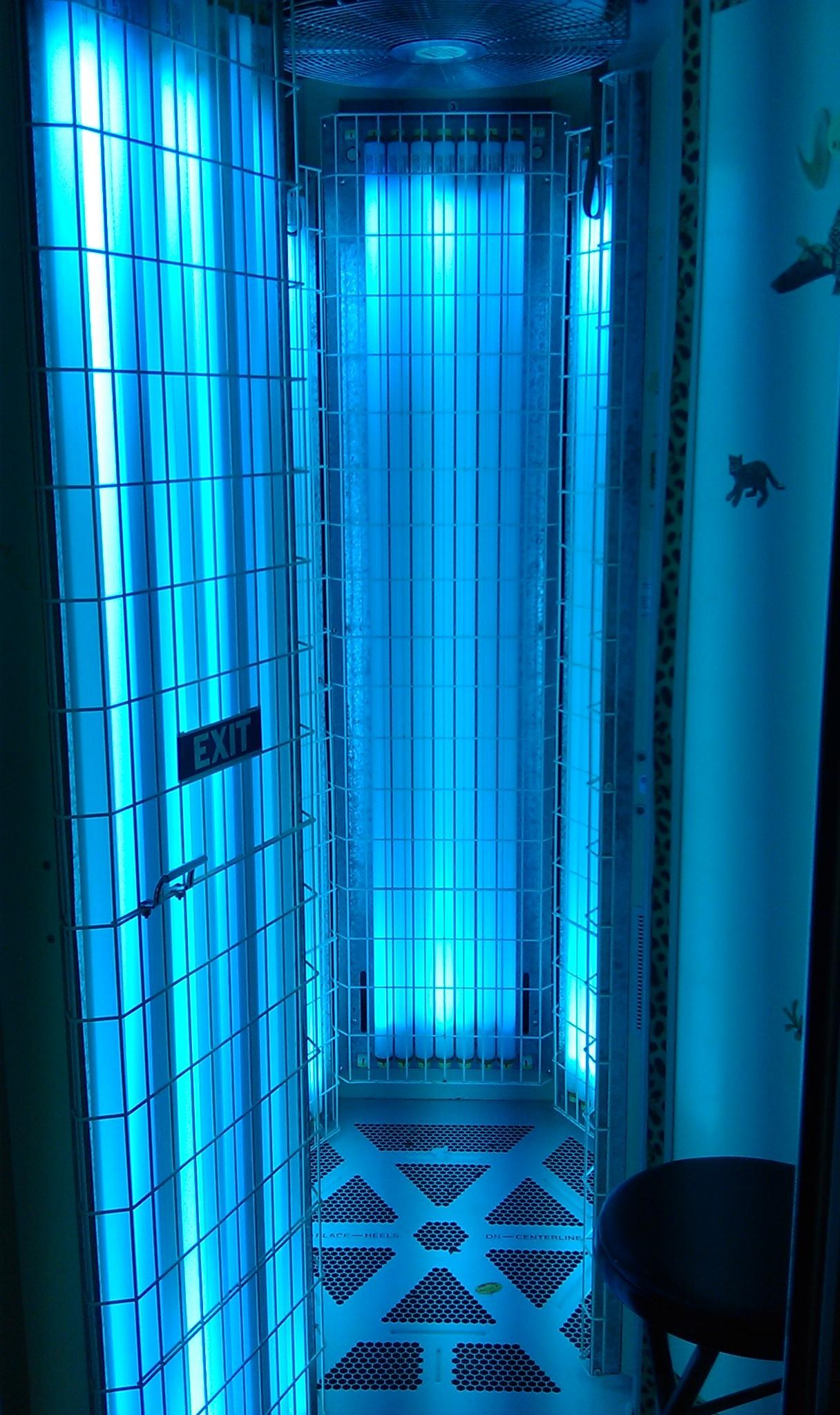 Stand-Up Tanning Beds