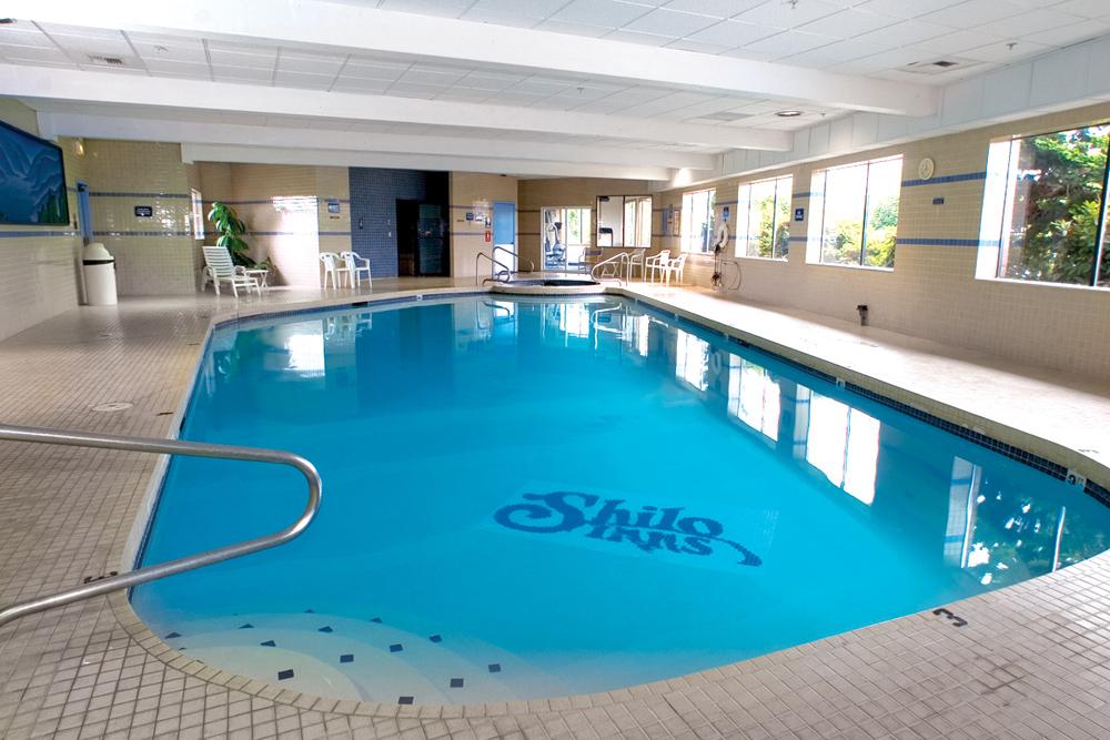 Shilo Inns Tacoma Pool