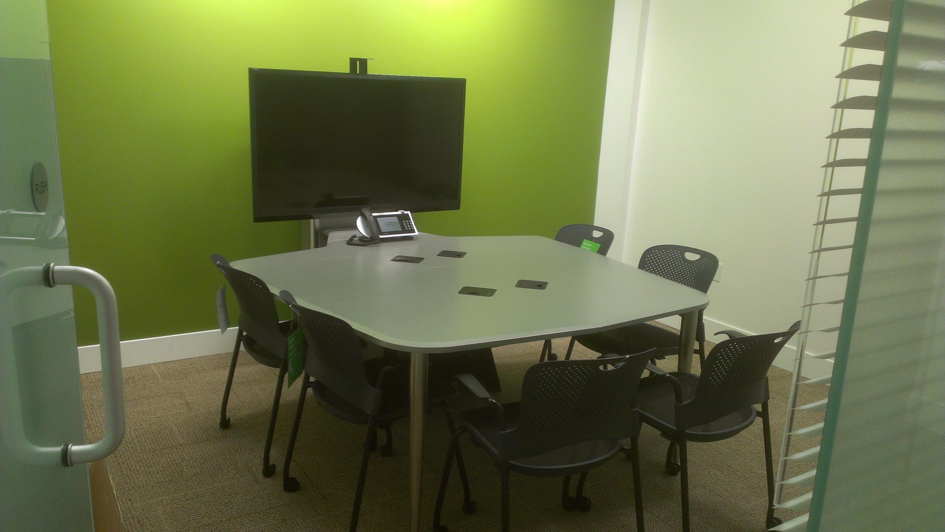 6-7 Person Innovation Station Conference Room Technology Table