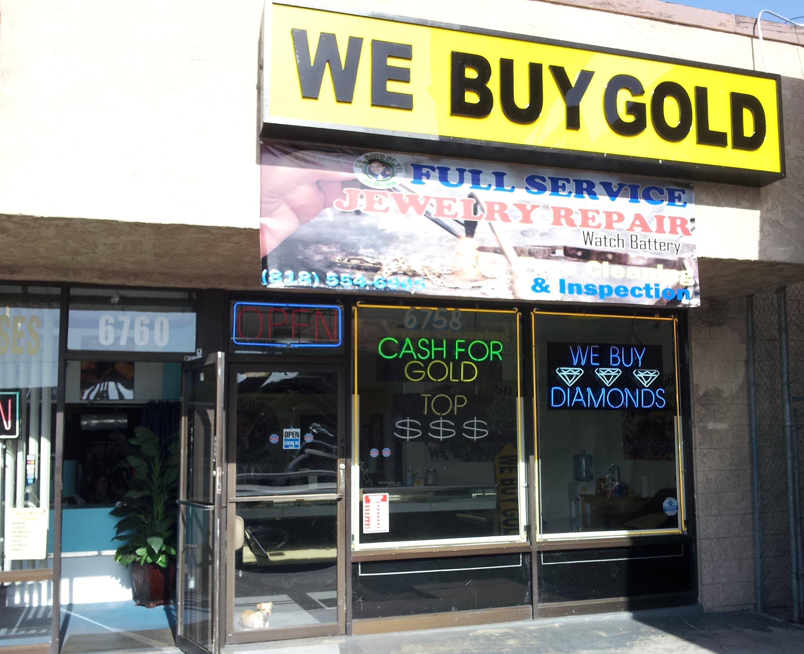 WE BUY GOLD OPEN SUNDAY