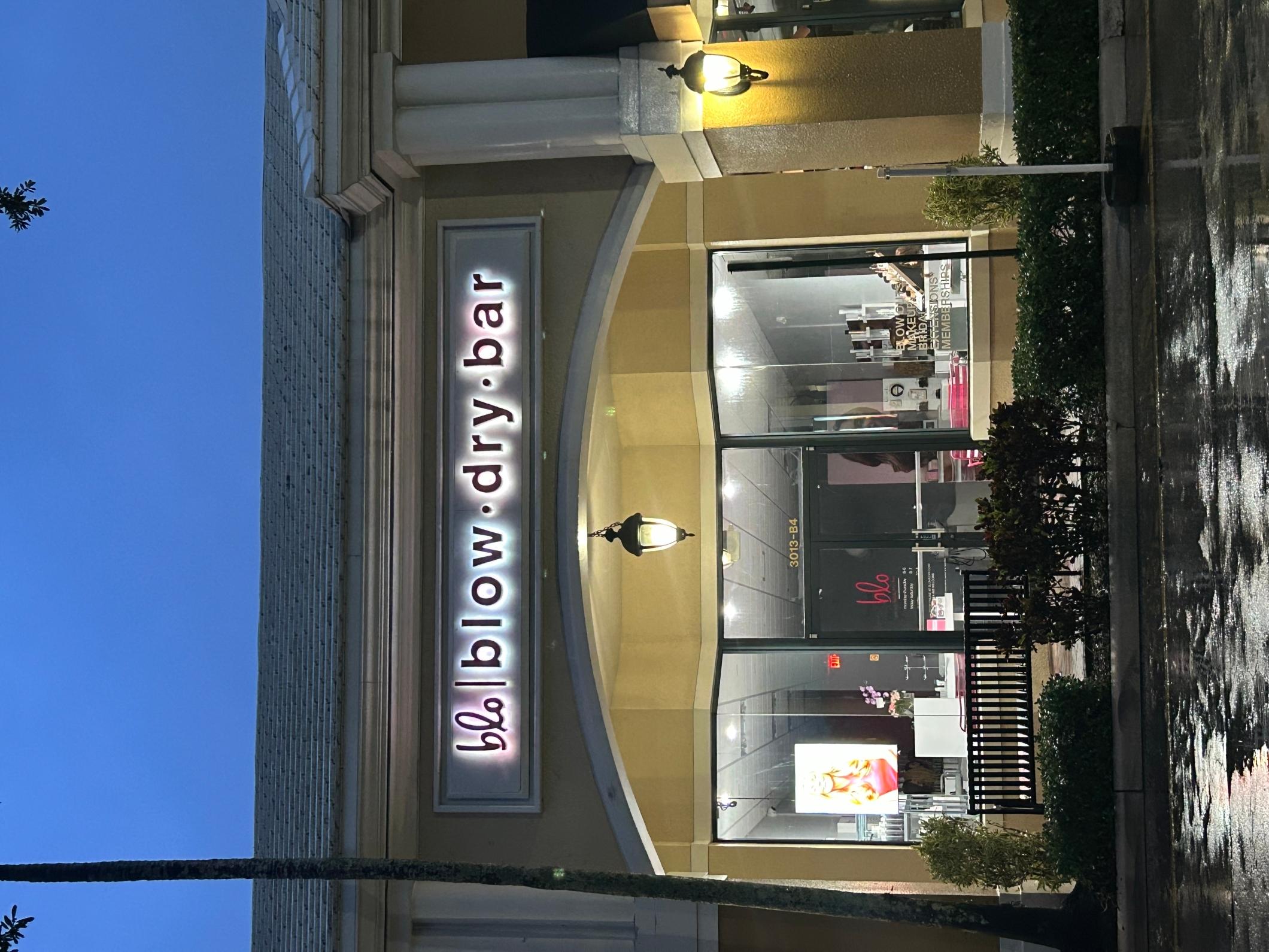 Blo Blow Dry Bar