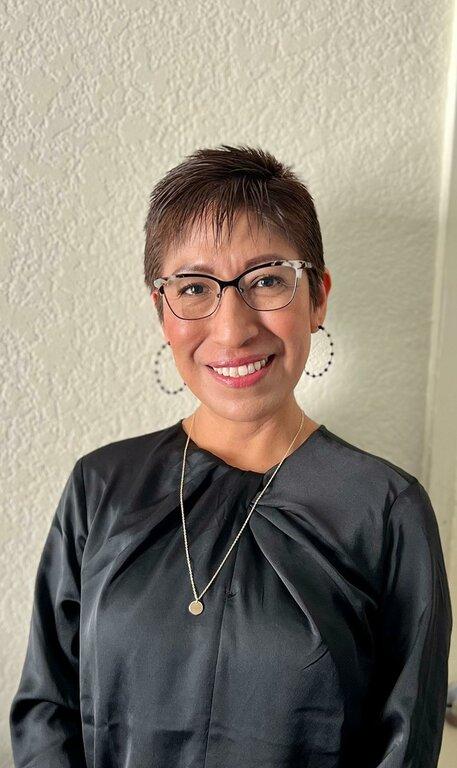 Romelia Gomez, Counselor