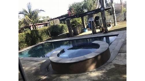 Mr Carlos Pools & Construction Inc