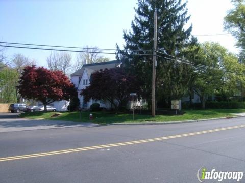 Oak Tree Animal Clinic