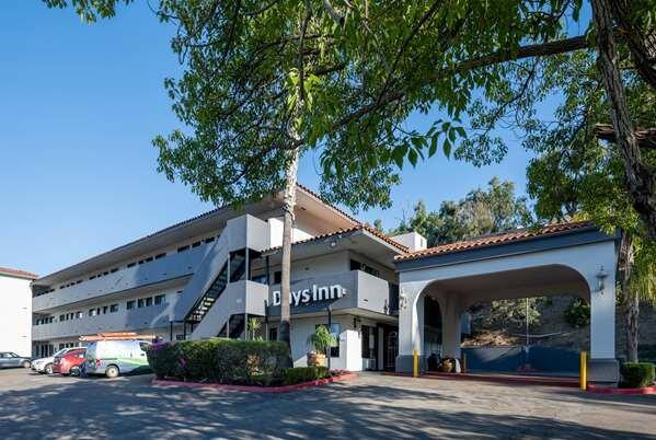 Days Inn By Wyndham Encinitas Moonlight Beach