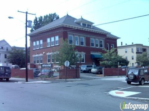 Holy Cross Family Learning Center