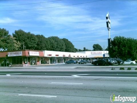 La Habra Sudz Fluff & Fold Laundry