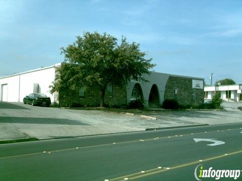 Bud's Embroidery Outlet, Texas