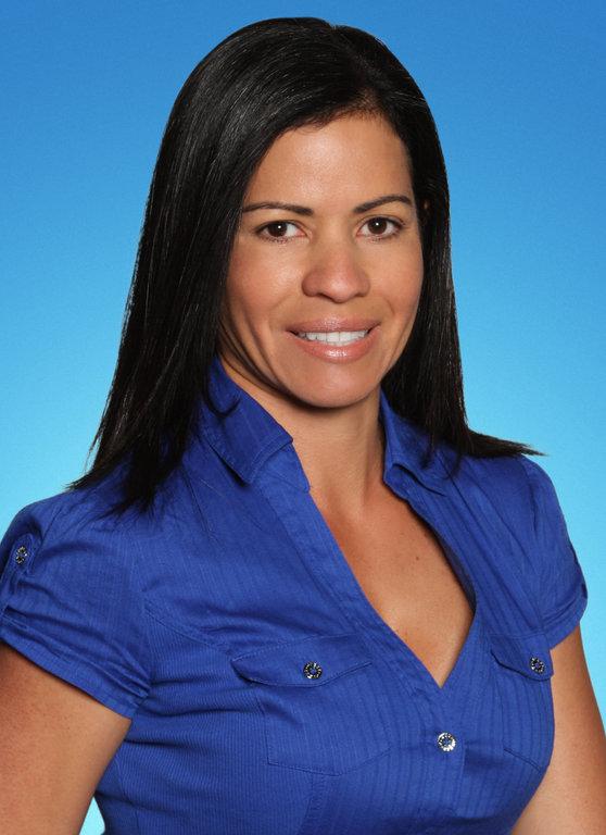 Damaris Davila, AGT - Allstate Insurance Agent