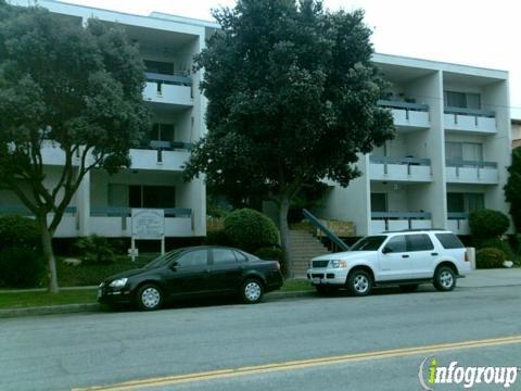 Broadway Terrace Apartments