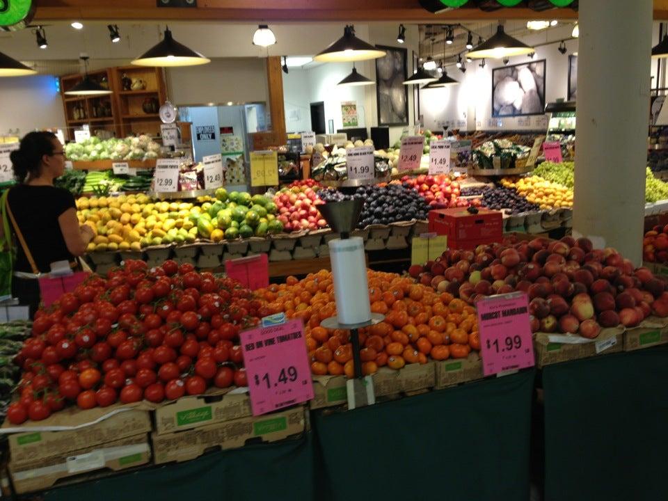 Kin's Farm Market