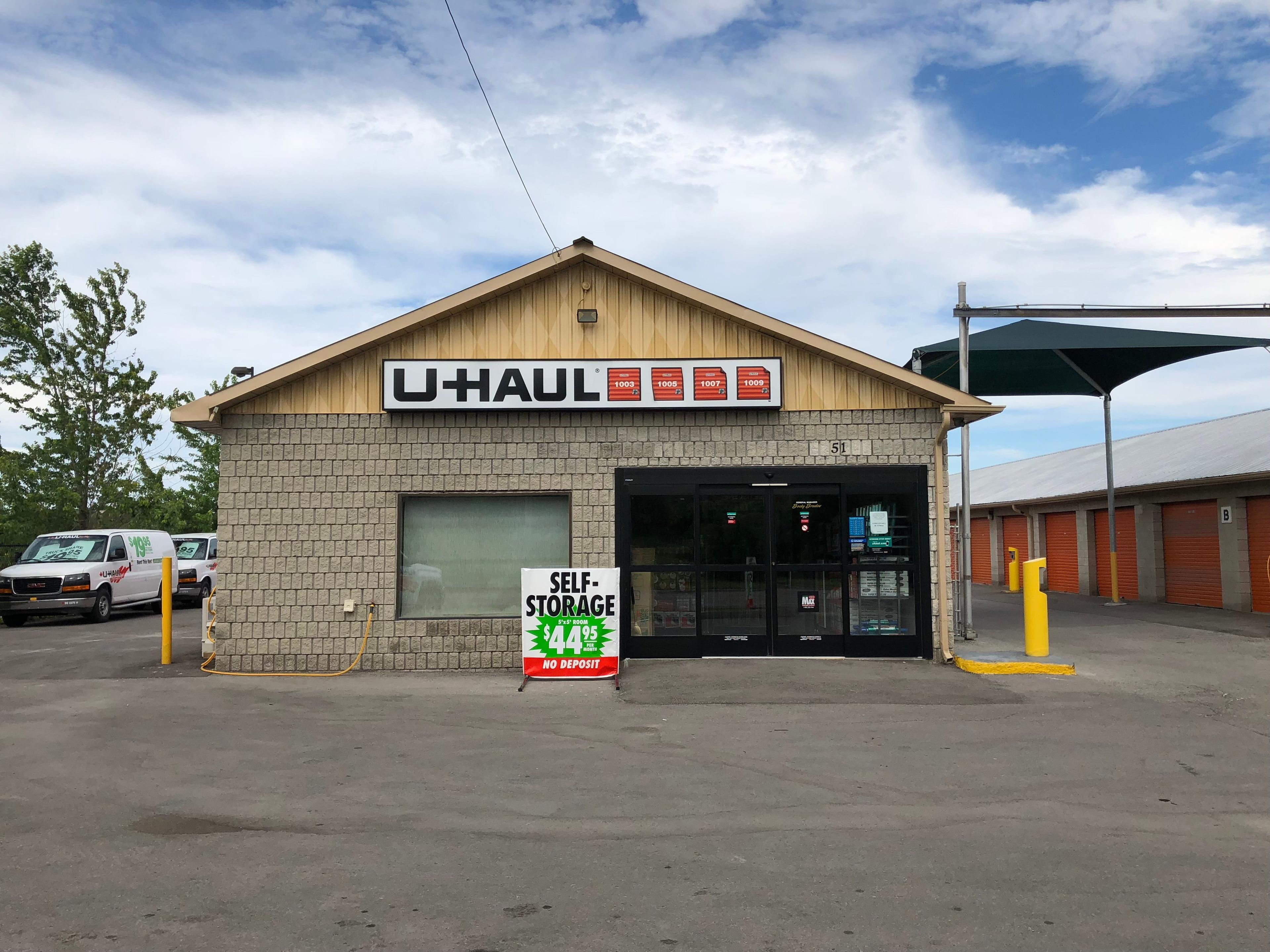 U-Haul Moving & Storage of Wellington Lanes