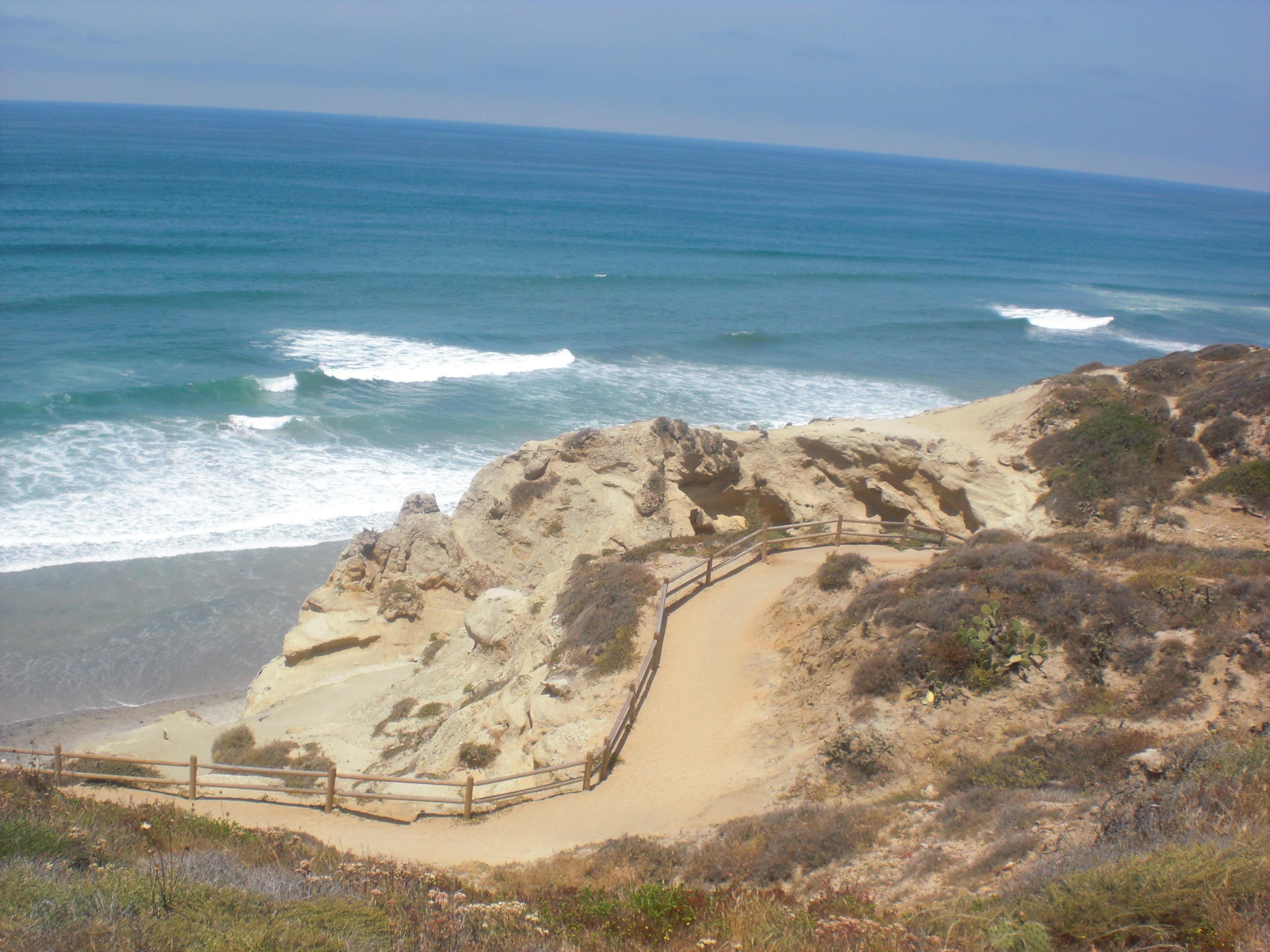 Razor Point and Beach Trail Loop