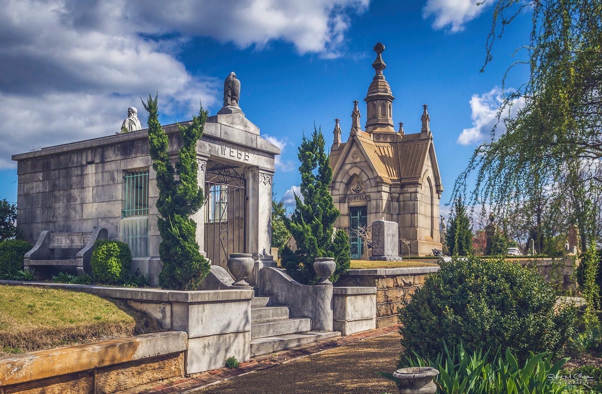 Oakland Cemetery