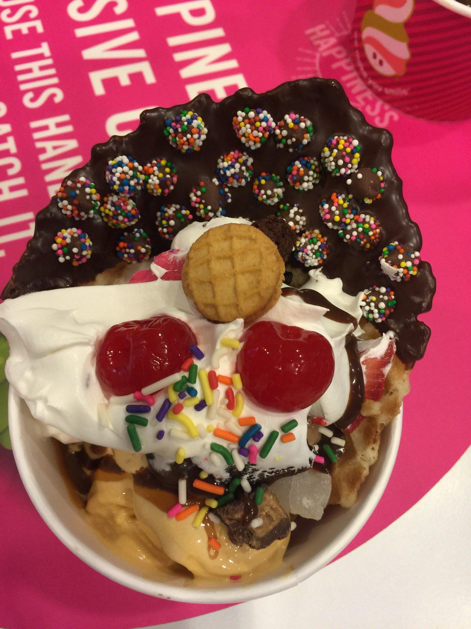 Menchie's Frozen Yogurt