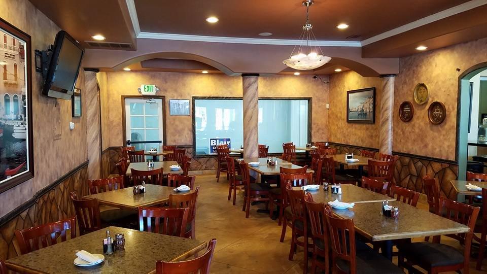 Dominic's Italian Restaurant