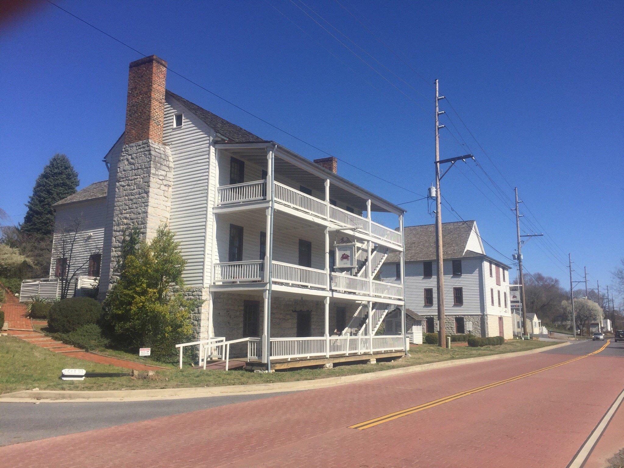 Netherland Inn & Boatyard Historic Site