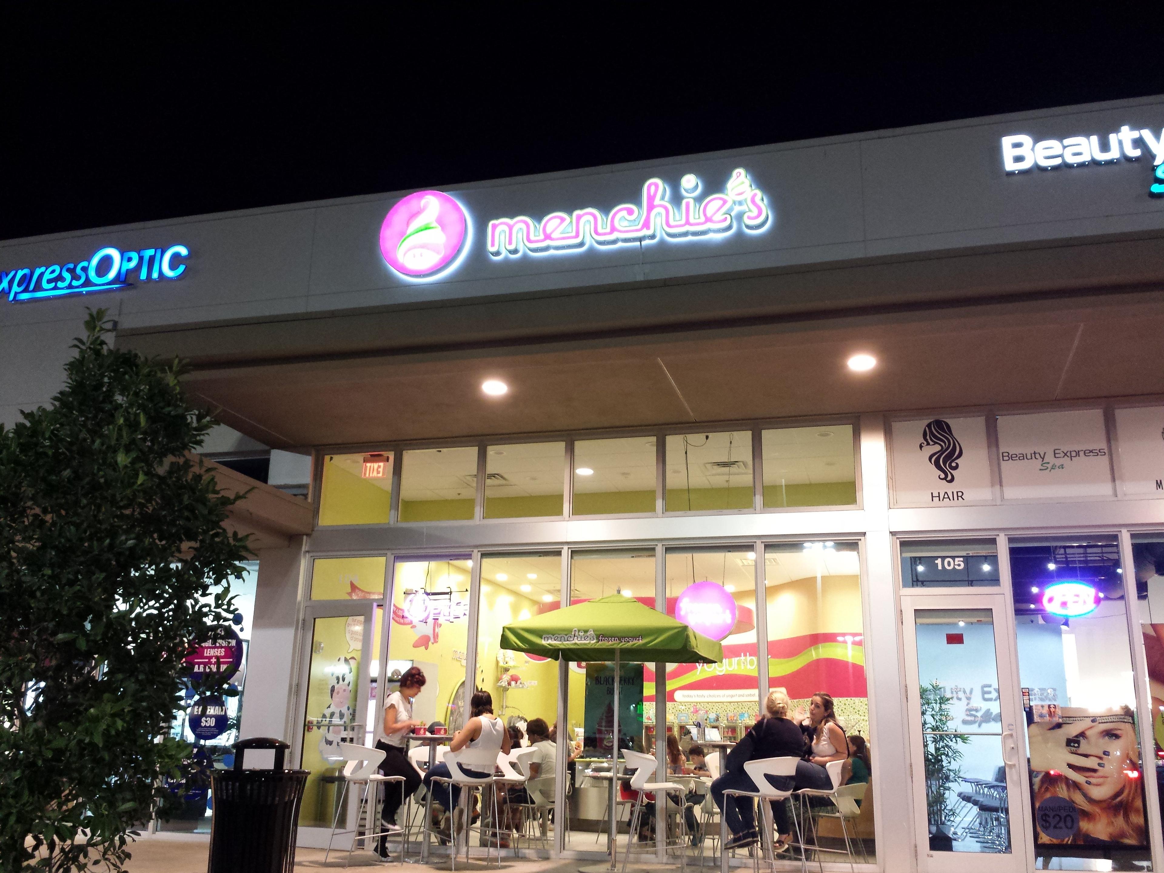 Menchie's Frozen Yogurt