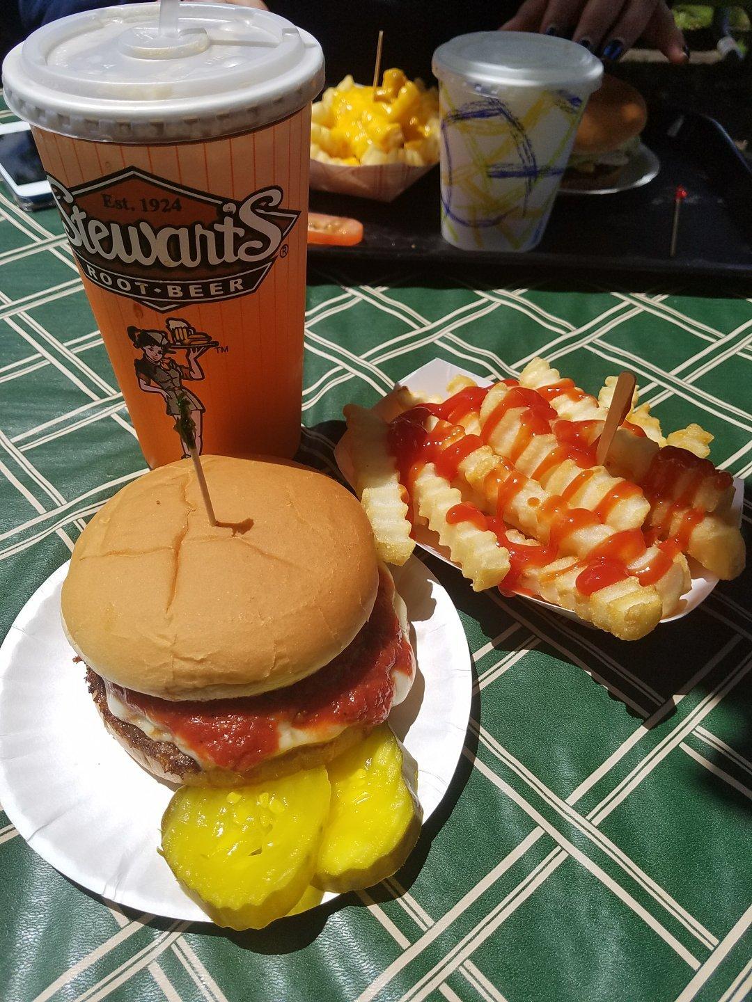 Stewart's Root Beer Drive-In