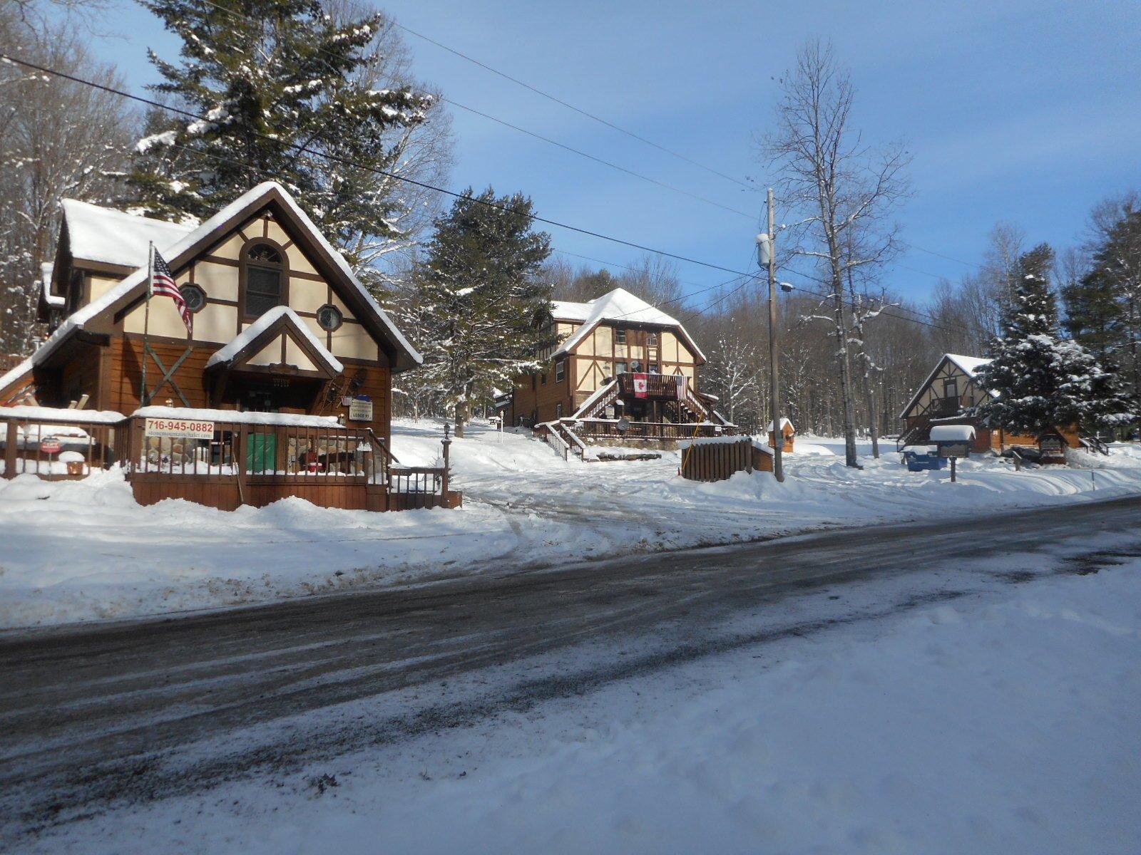 Stone Mountain Chalet Lodging