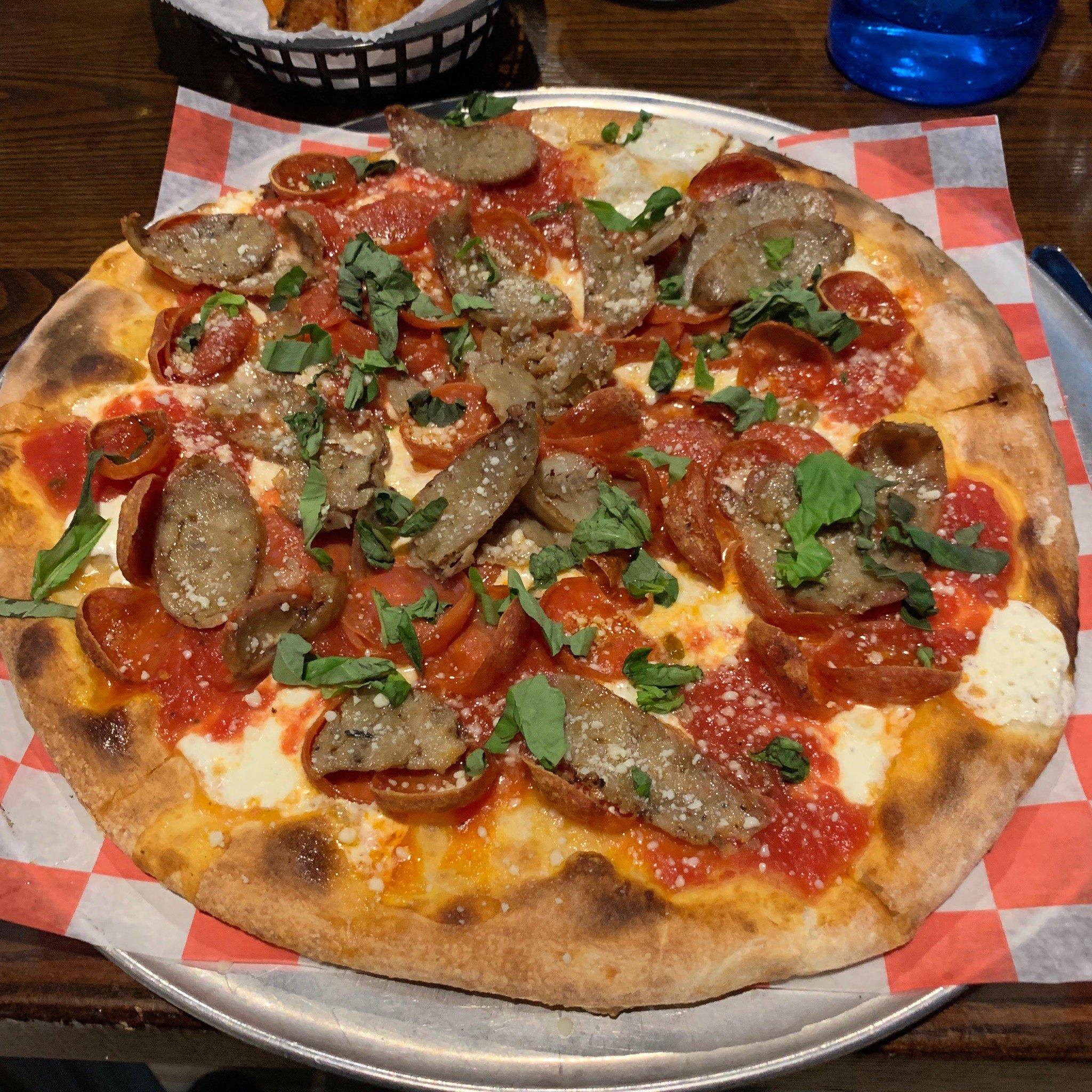 Carmine's Pizzeria