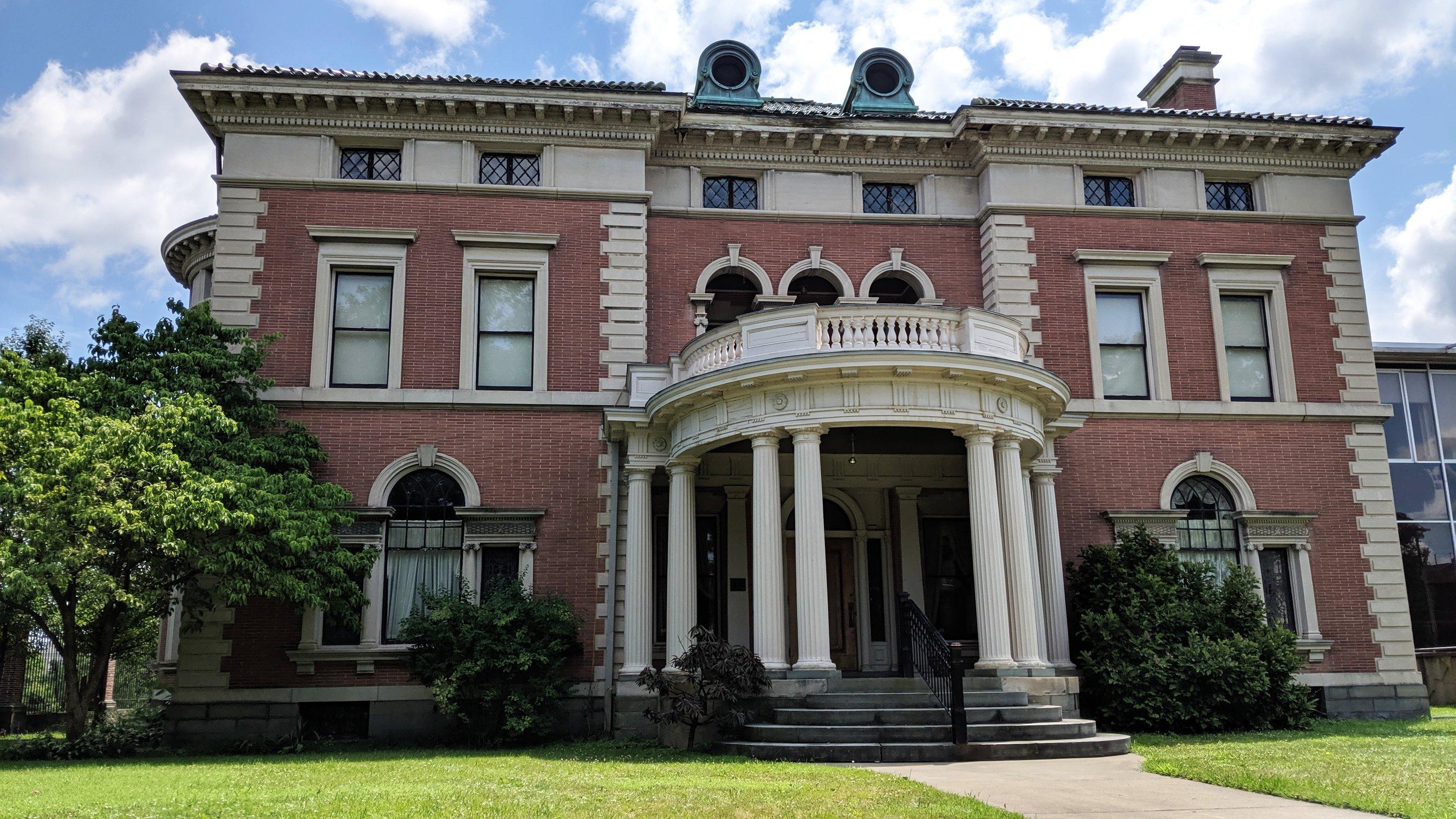 Roberson Museum & Science Center