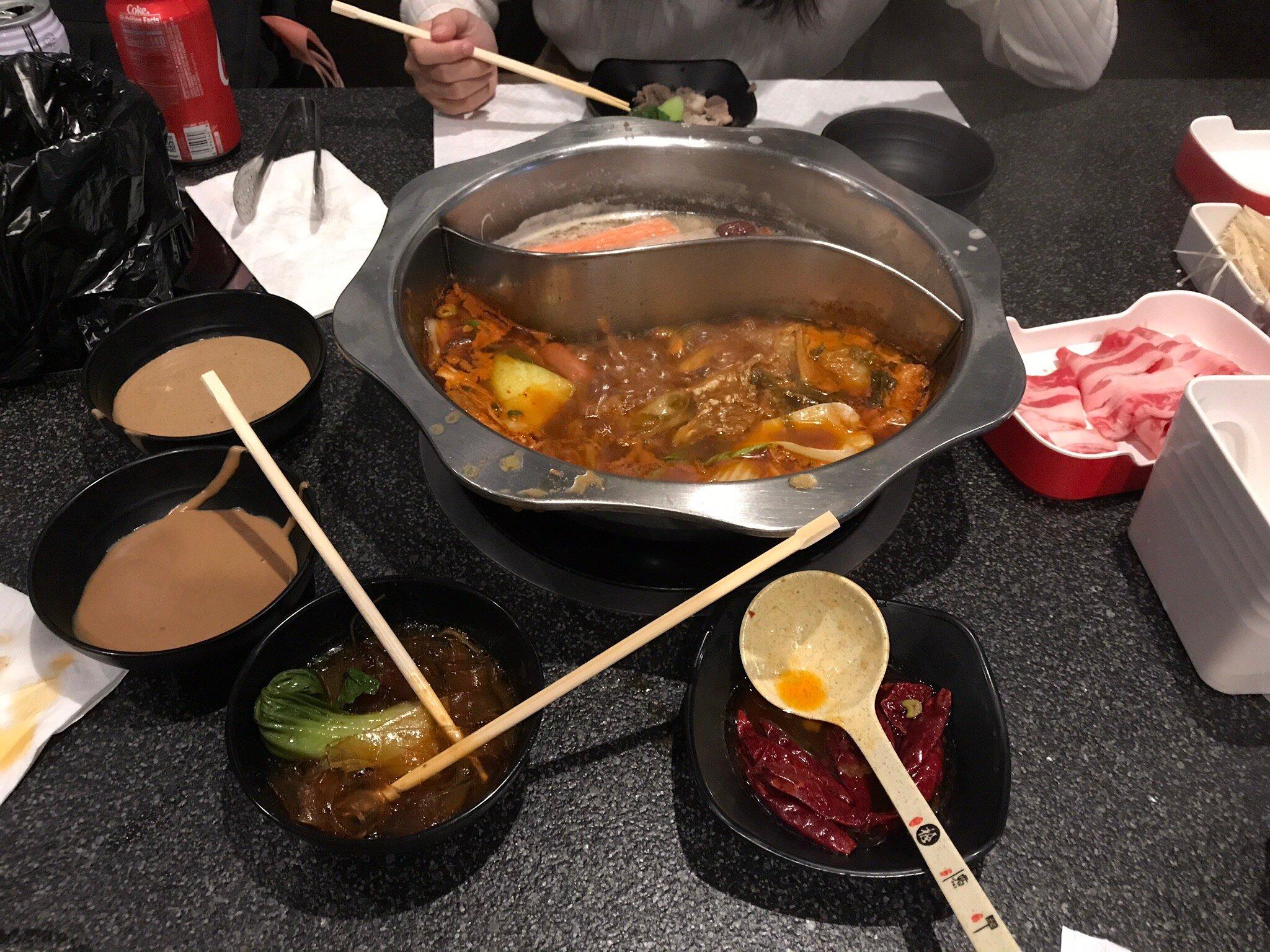 Hou Yi Hot Pot