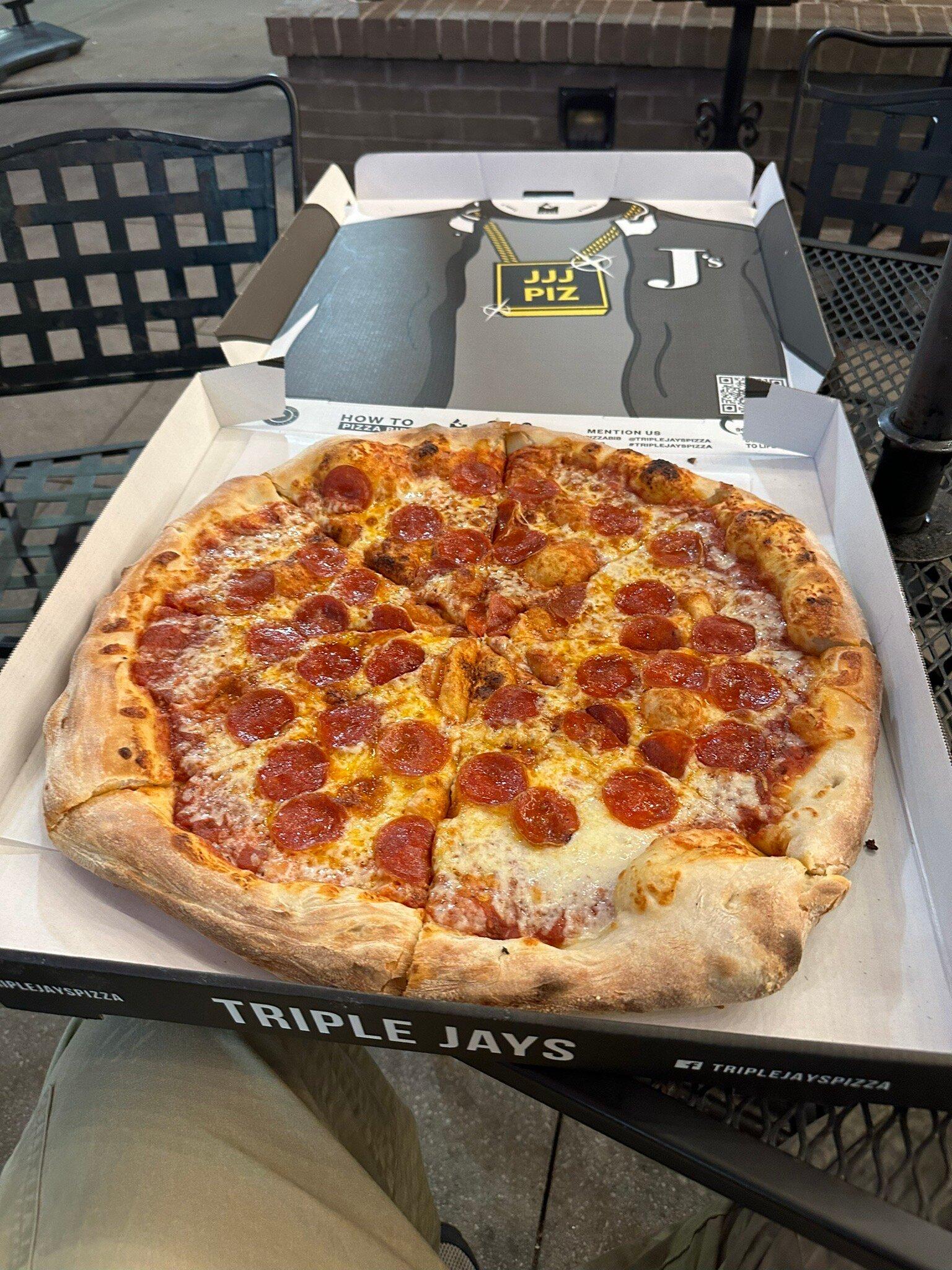 Triple Jays Pizza Bar