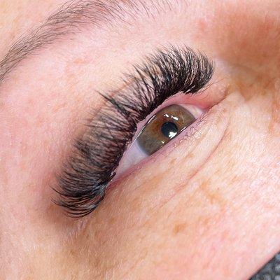 Volume lash extensions