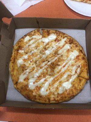 Small Buffalo chicken pizza