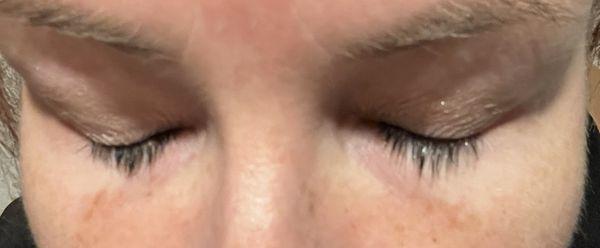 Freshly tinted lashes!