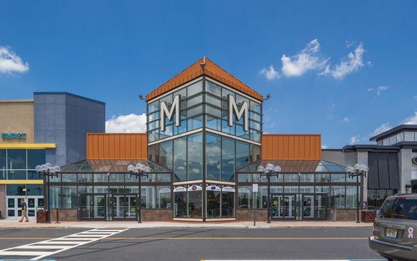 Moorestown Mall entrance