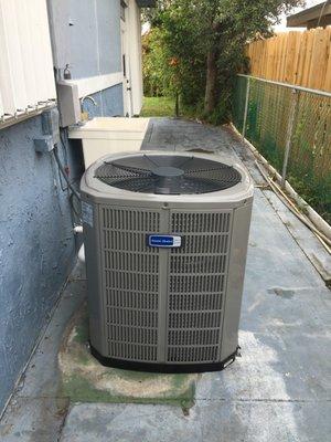 Upgraded 16 seer American Standard. 2017