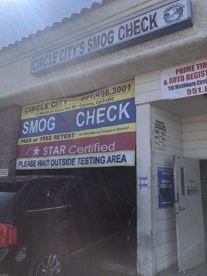 The smog spot in Corona