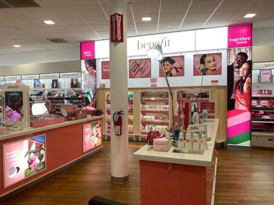 Benefit Cosmetics BrowBar