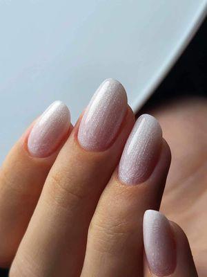 Soft sparkling manicure