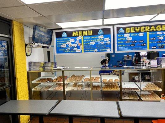 Heavenly Donuts Display and Menu