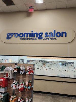 Grooming salon