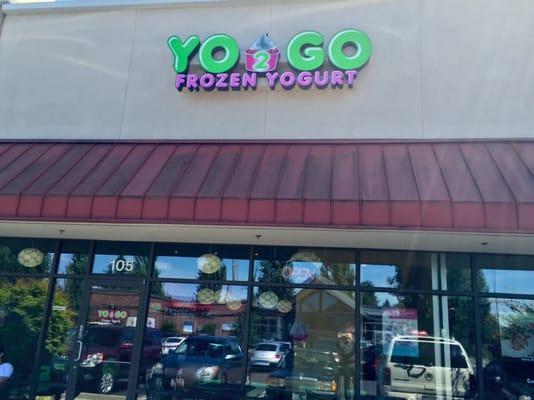 Yo 2 Go Storefront