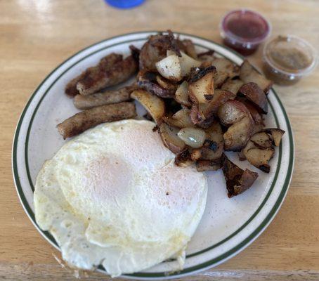 3-egg breakfast with sausages and home fries