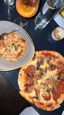 Bolognese and pizza