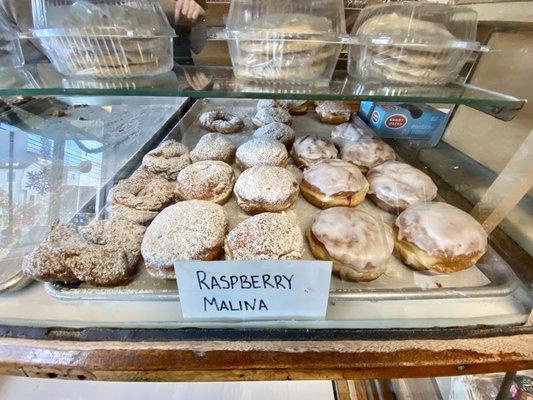 Raspberry donuts