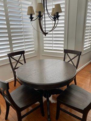 Table refinished with an additional leaf.