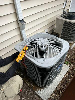 AC (air conditioning) maintenance