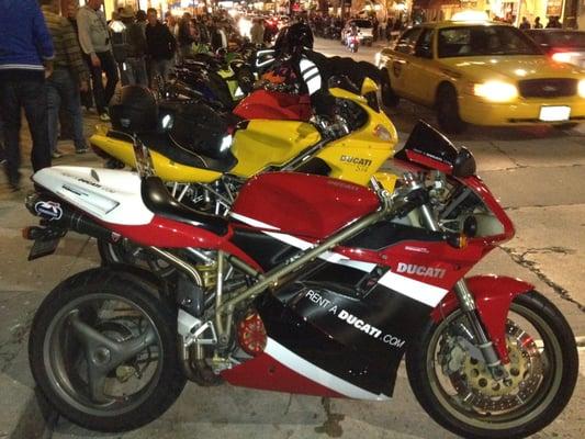 Custom 916 enjoying the nightlife