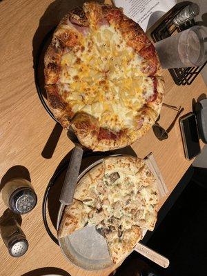 #14. Garlic Chicken Pizza and Samoan pizza