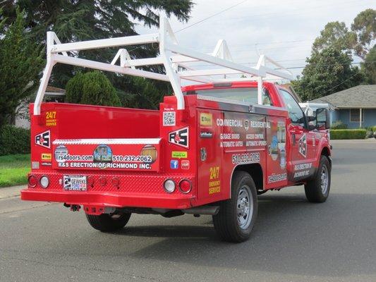 R&S Overhead Garage Door truck graphics.